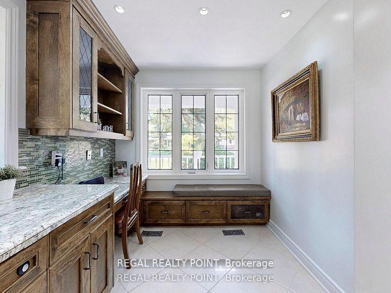 Photo 11 of 12 Fairway Heights Crescent, Markham, Bayview Fairway-Bayview Country Club Estates — HOMEH