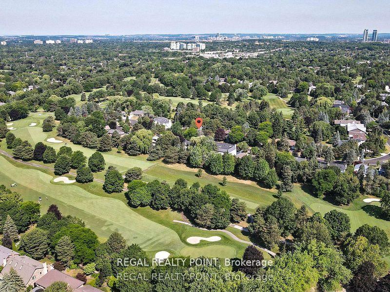 Photo 32 of 12 Fairway Heights Crescent, Markham, Bayview Fairway-Bayview Country Club Estates — HOMEH