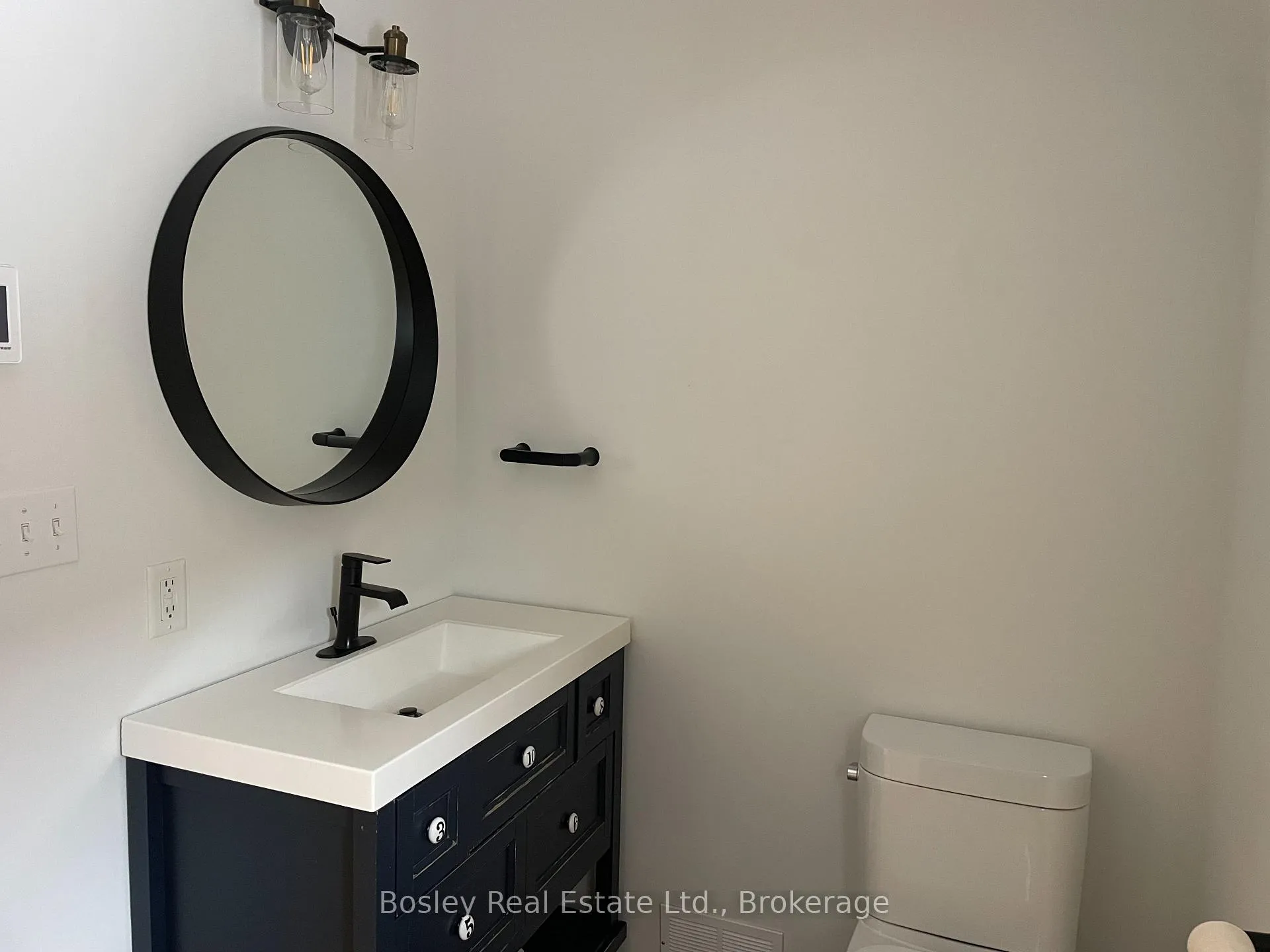 Photo 15 of 41 Bruce Street, Blue Mountains — HOMEH