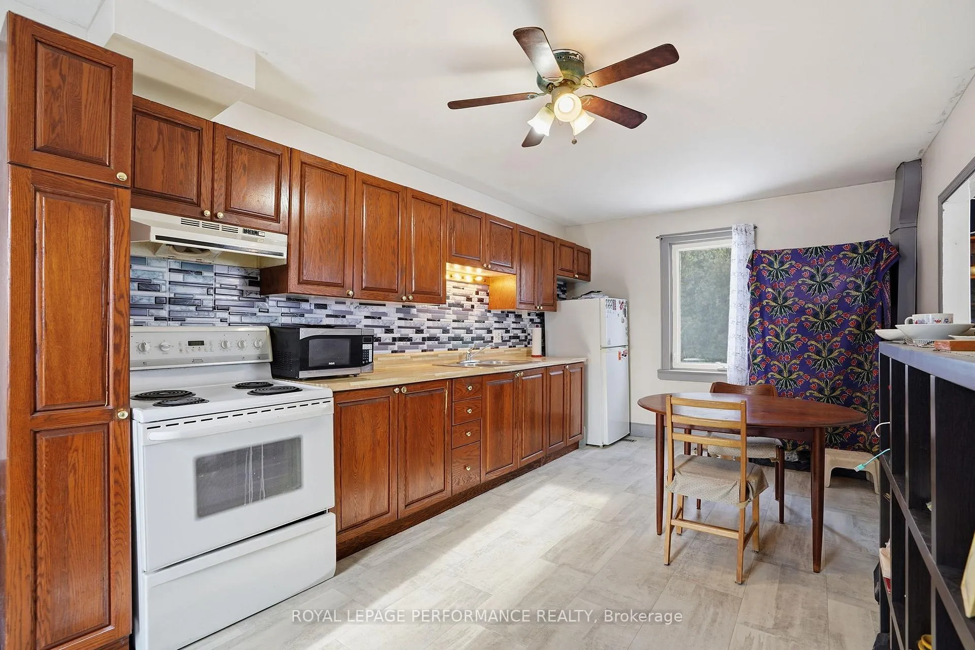 Photo 10 of 4166 County Rd 34, South Glengarry, South Glengarry (Charlottenburgh) Twp — HOMEH