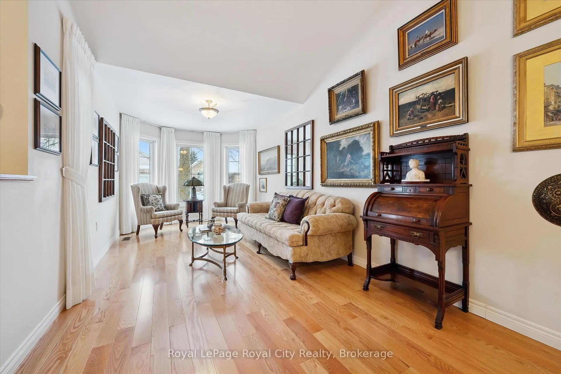 Photo 5 of 67 White Pine Way, Guelph, Village By The Arboretum — HOMEH