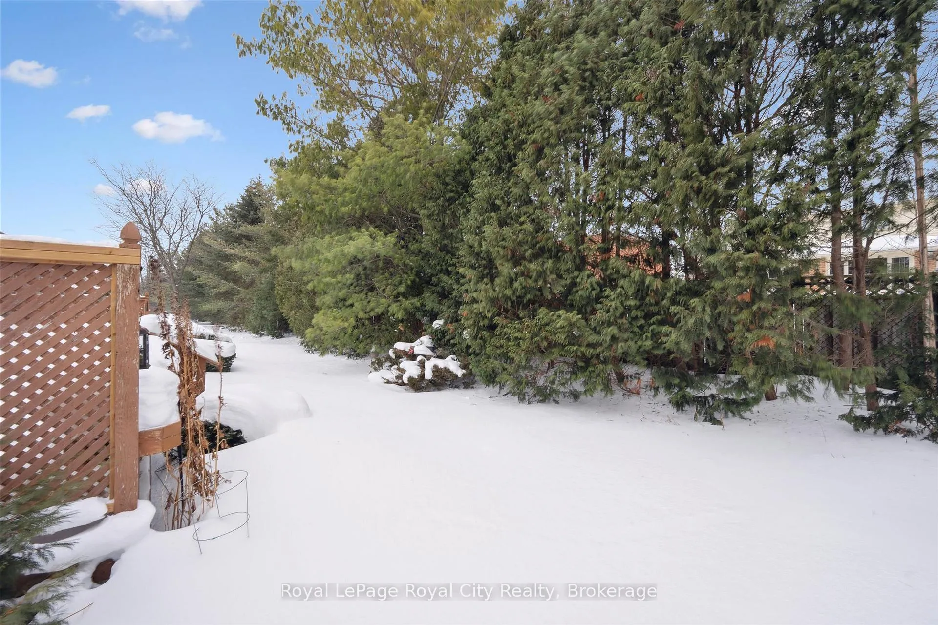 Photo 40 of 67 White Pine Way, Guelph, Village By The Arboretum — HOMEH