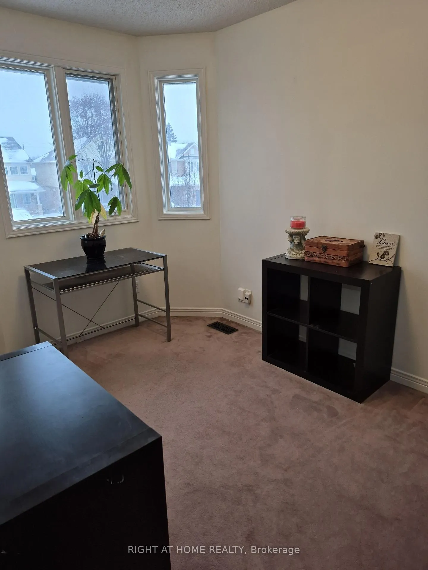 Photo 17 of 176 Avondale Drive, Clarington, Courtice — HOMEH
