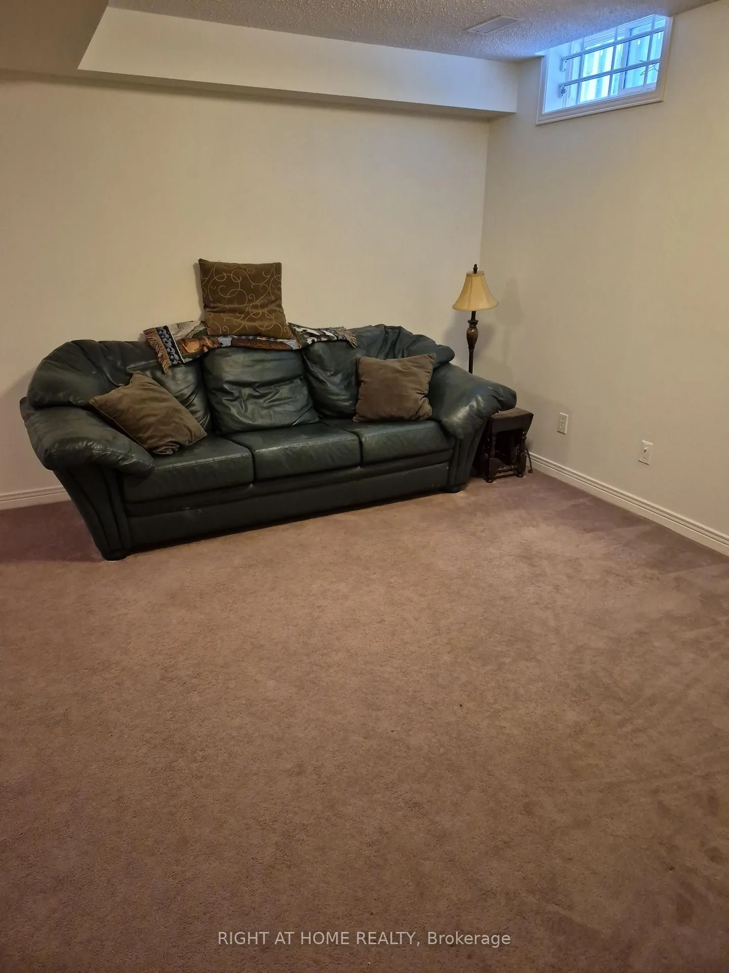 Photo 20 of 176 Avondale Drive, Clarington, Courtice — HOMEH