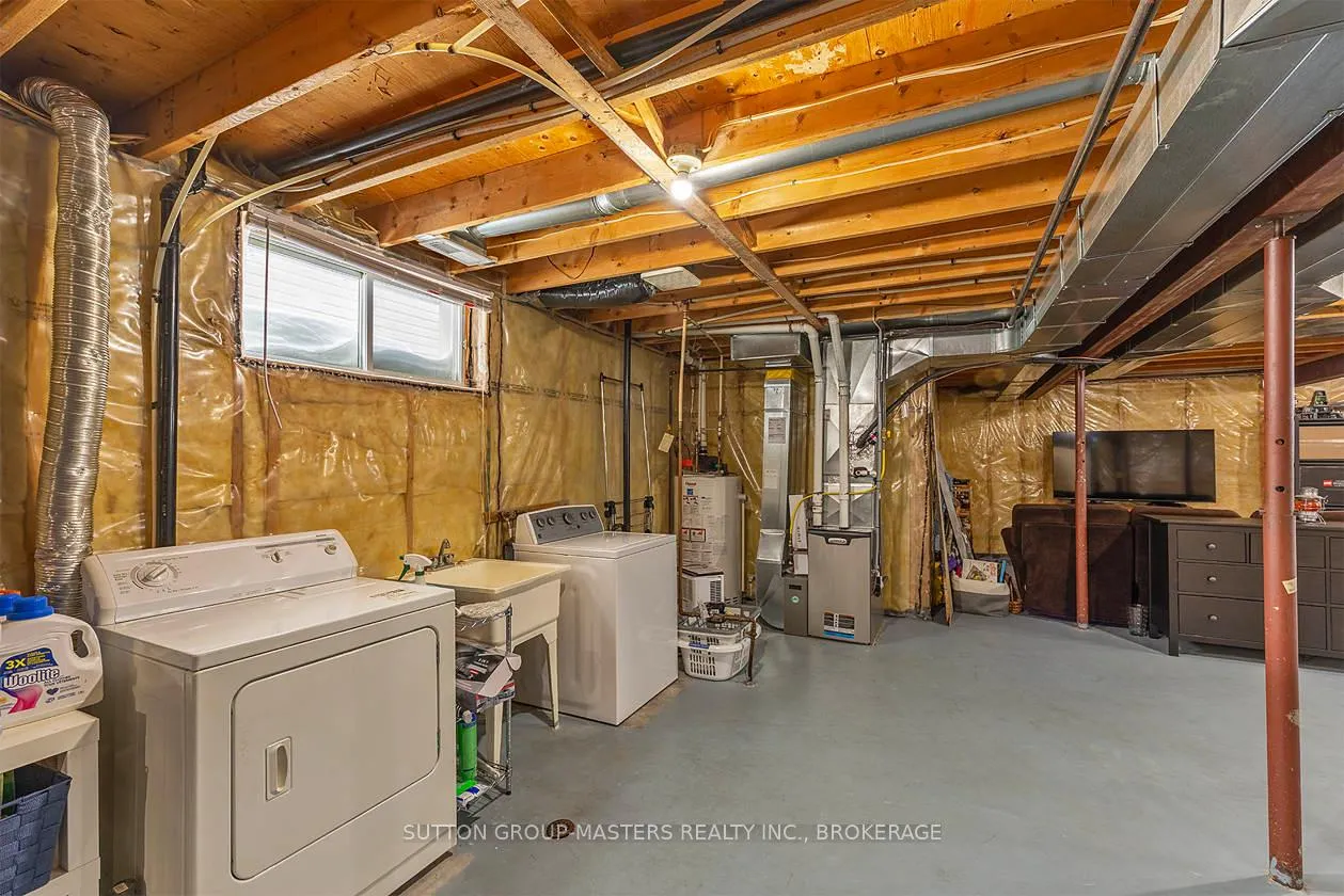 Photo 27 of 500 Freeman Crescent, Kingston, Kingston East (Incl Barret Crt) — HOMEH
