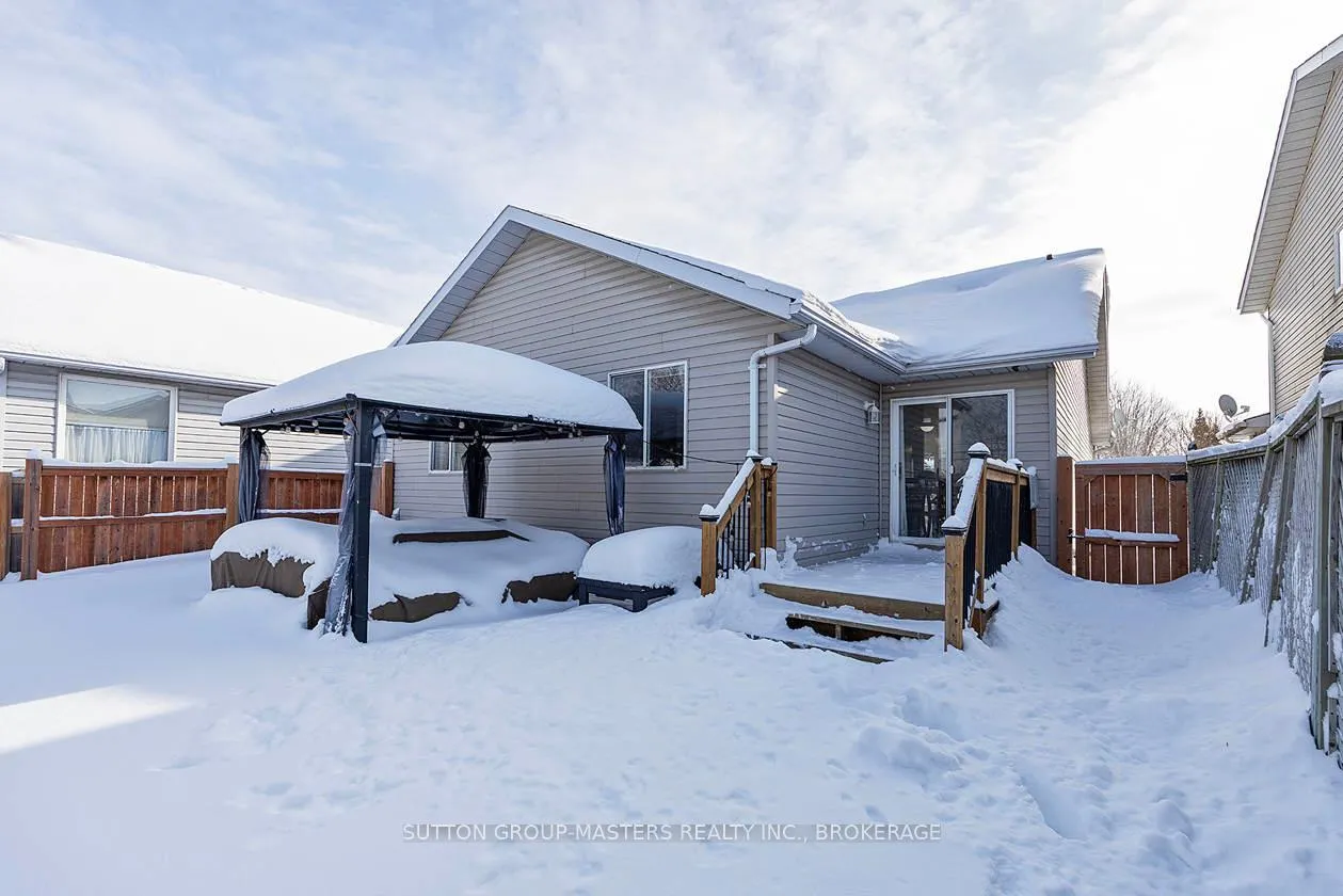 Photo 36 of 500 Freeman Crescent, Kingston, Kingston East (Incl Barret Crt) — HOMEH