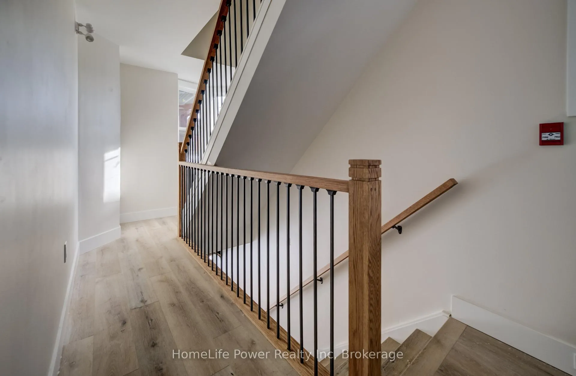 Photo 9 of Unit 3, 22 Grant Avenue, Hamilton, Landsdale — HOMEH