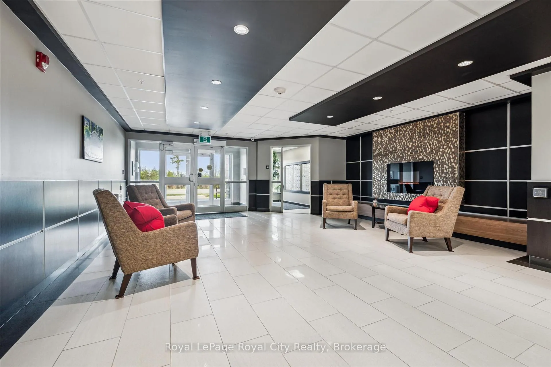 Photo 14 of Unit 202, 106 Bard Boulevard, Guelph, Pineridge/Westminster Woods — HOMEH