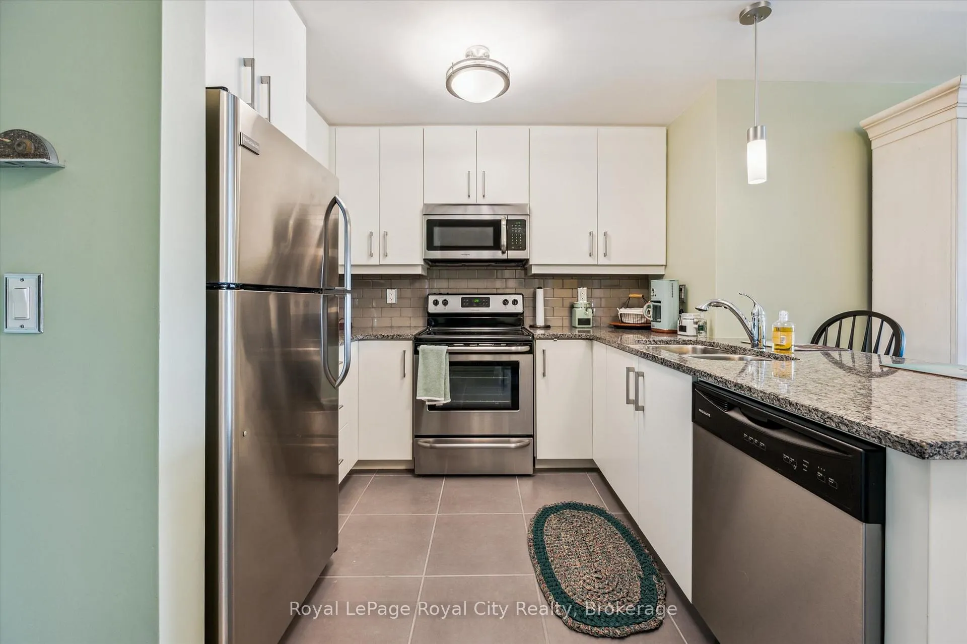 Photo 19 of Unit 202, 106 Bard Boulevard, Guelph, Pineridge/Westminster Woods — HOMEH