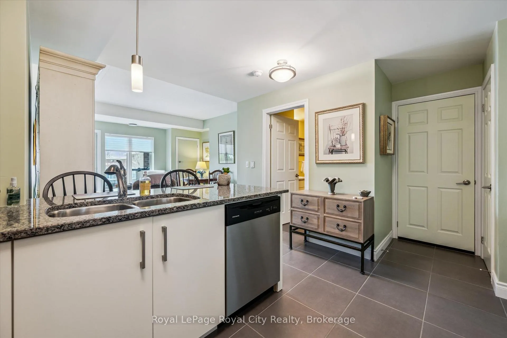 Photo 21 of Unit 202, 106 Bard Boulevard, Guelph, Pineridge/Westminster Woods — HOMEH
