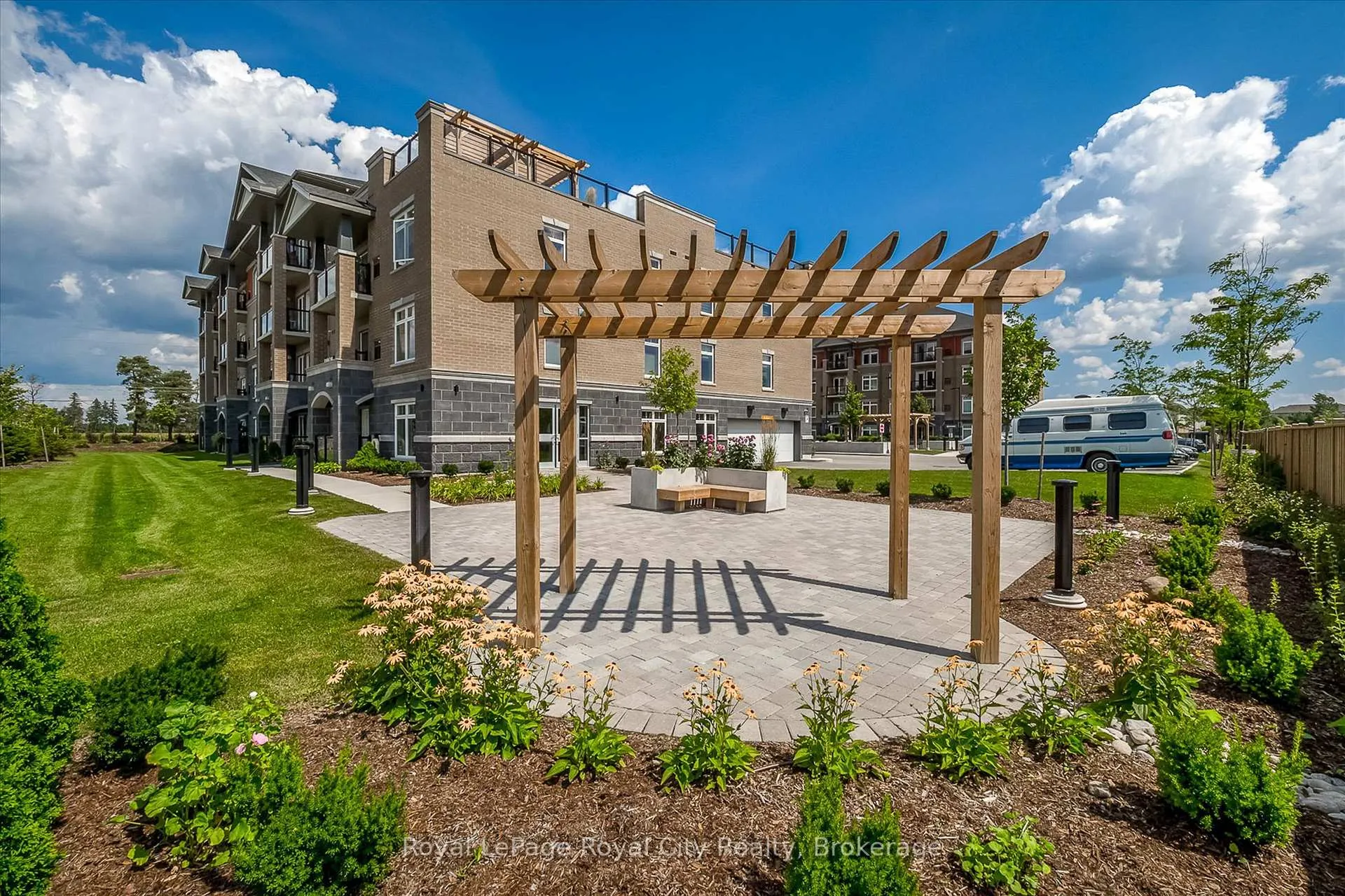 Photo 49 of Unit 202, 106 Bard Boulevard, Guelph, Pineridge/Westminster Woods — HOMEH