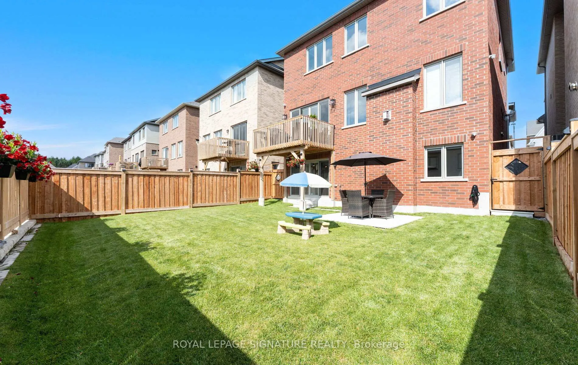 Photo 49 of 29 Sikura Circle, Aurora, Rural Aurora — HOMEH
