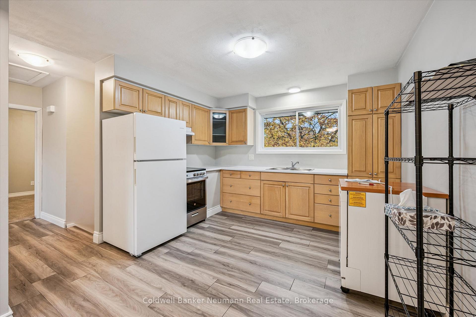 Photo 12 of 127 Avon Road, Kitchener — HOMEH
