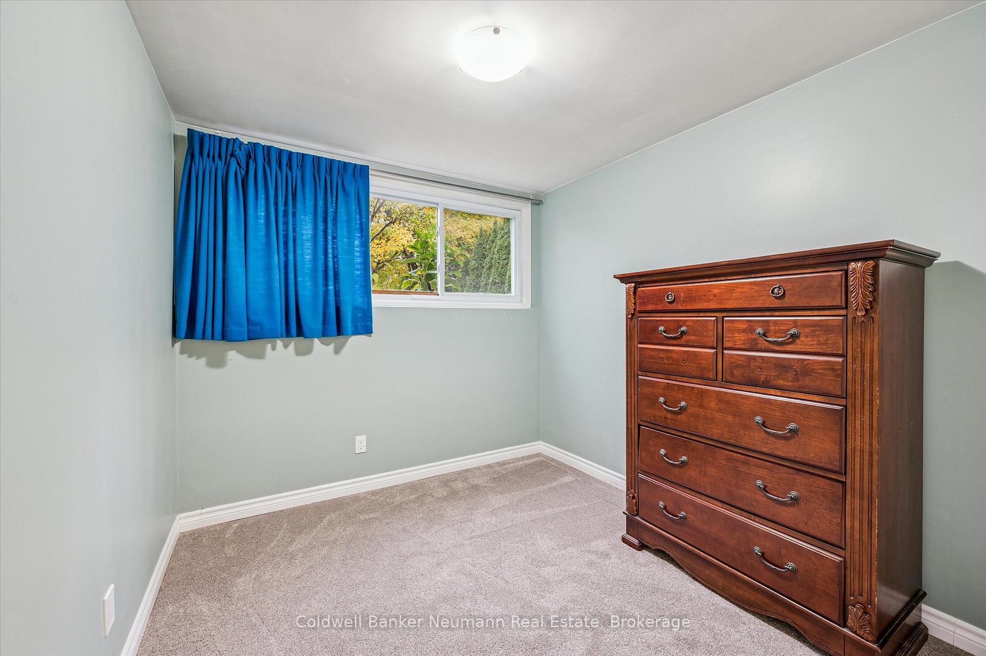 Photo 20 of 127 Avon Road, Kitchener — HOMEH