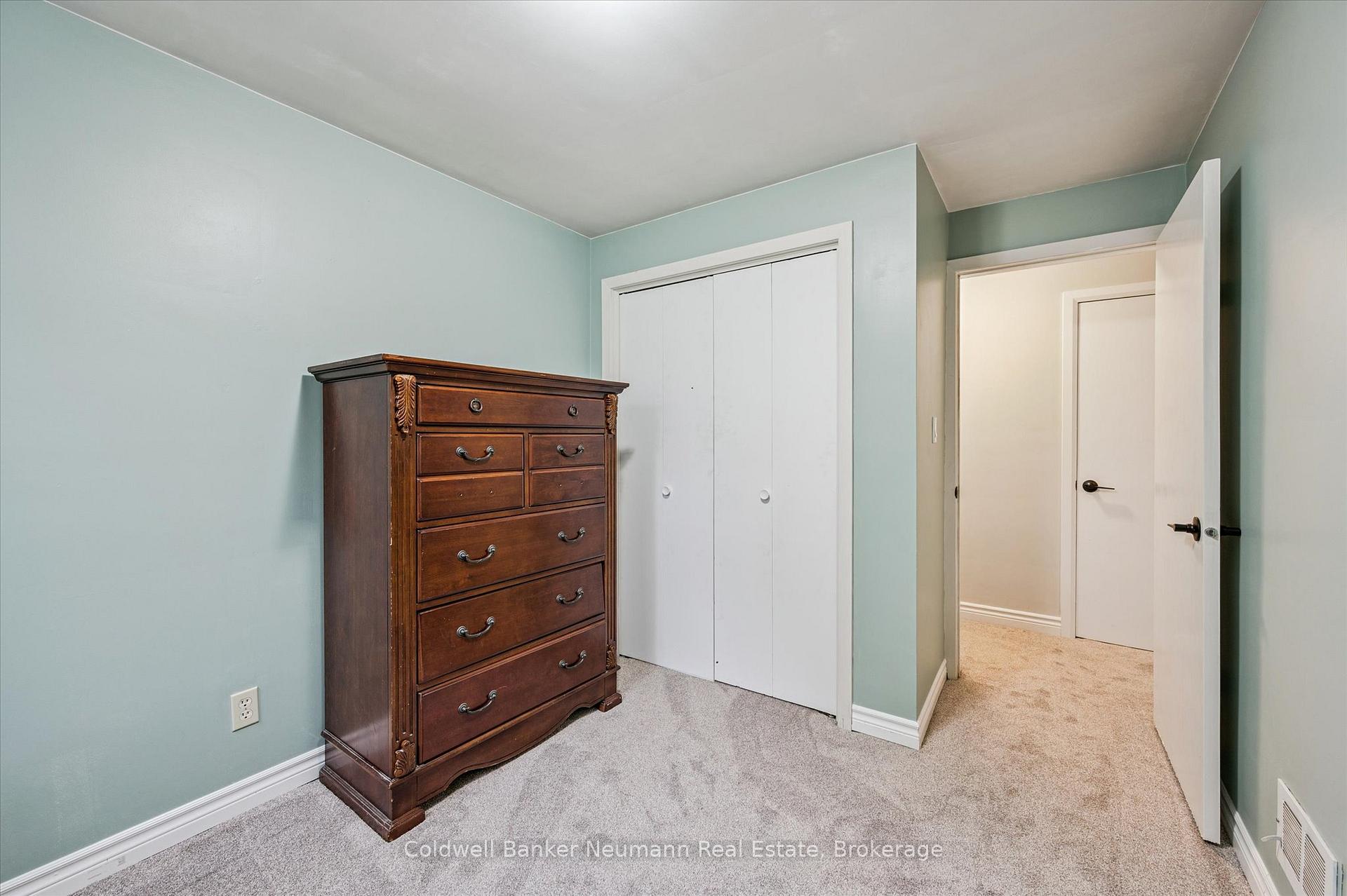 Photo 21 of 127 Avon Road, Kitchener — HOMEH
