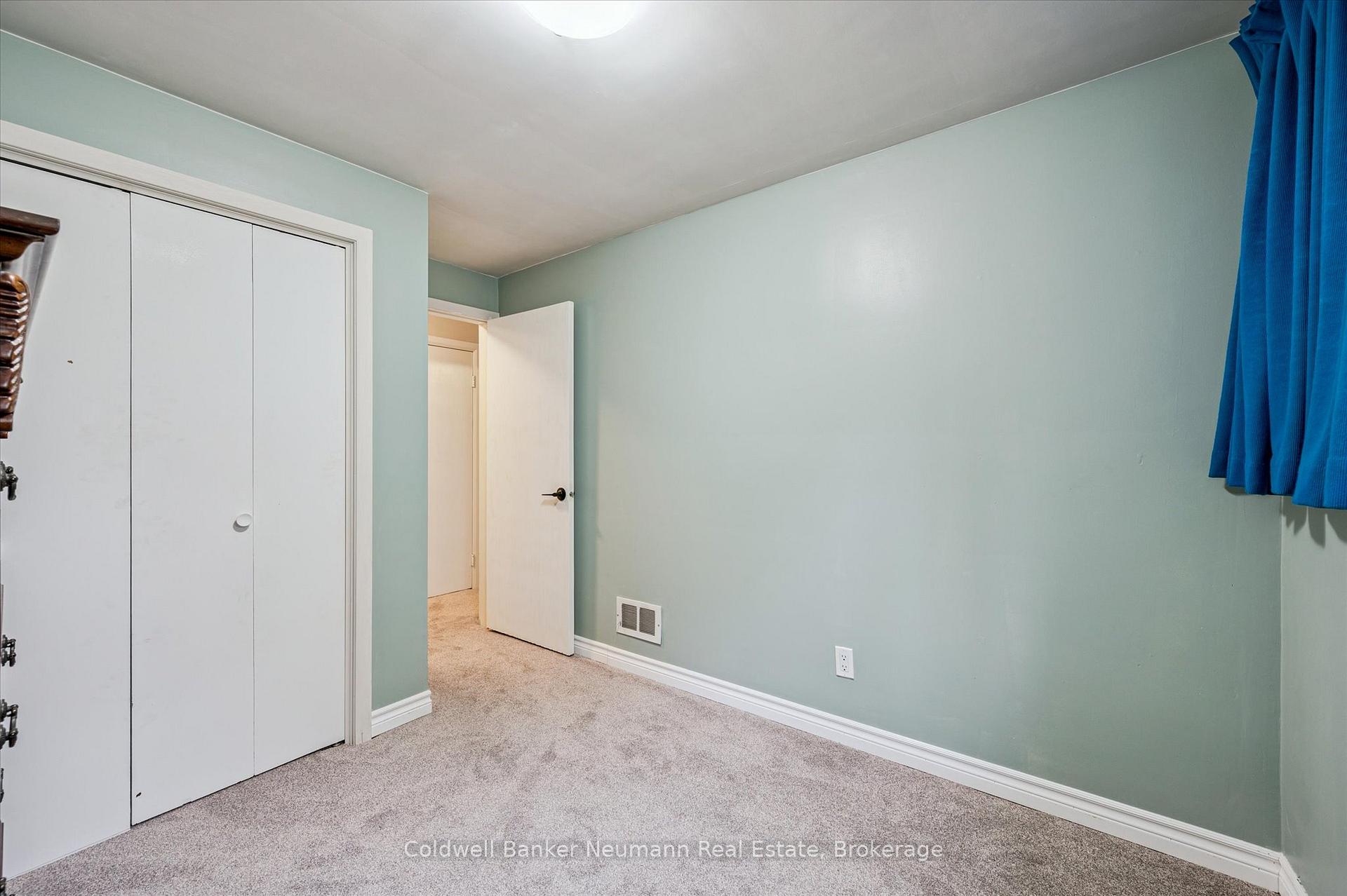 Photo 22 of 127 Avon Road, Kitchener — HOMEH