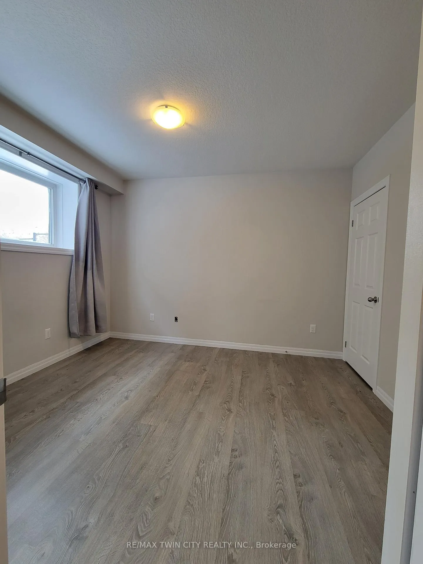 Photo 7 of Unit 18A, 388 Old Huron Road, Waterloo — HOMEH