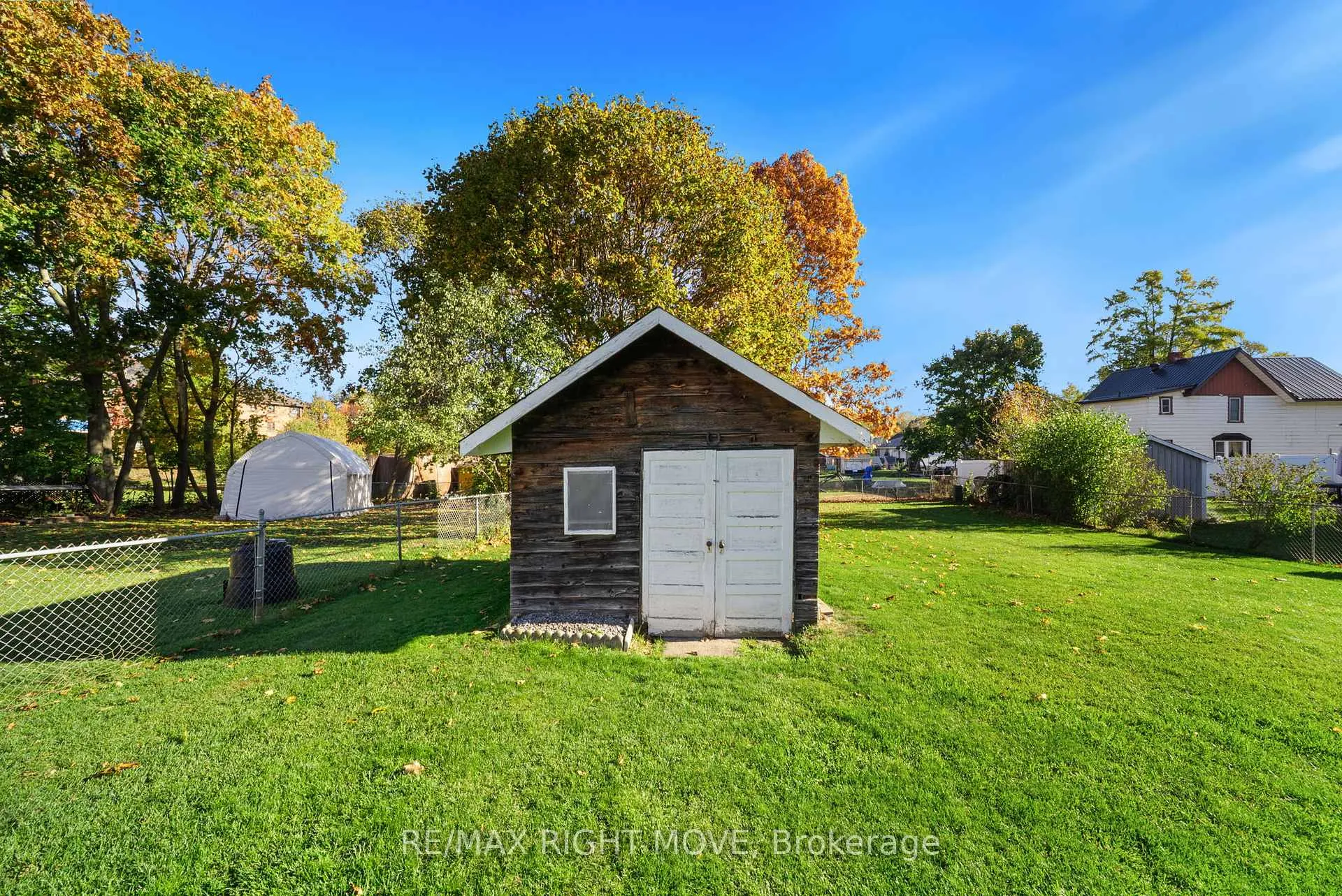 Photo 20 of 494 High Street, Orillia — HOMEH