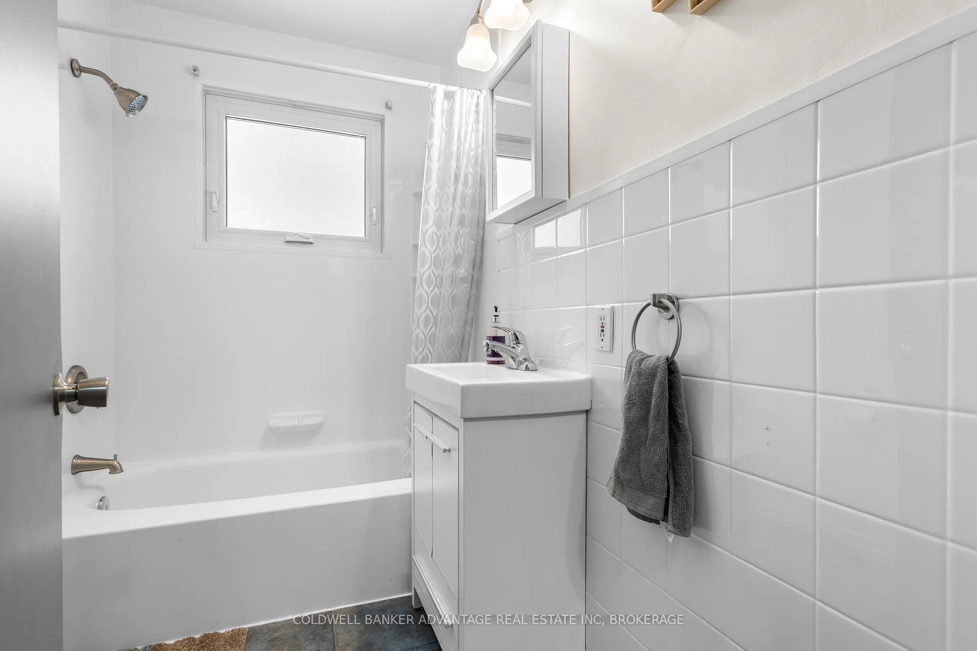 Photo 27 of 6413 Franklin Avenue, Niagara Falls, Dorchester — HOMEH