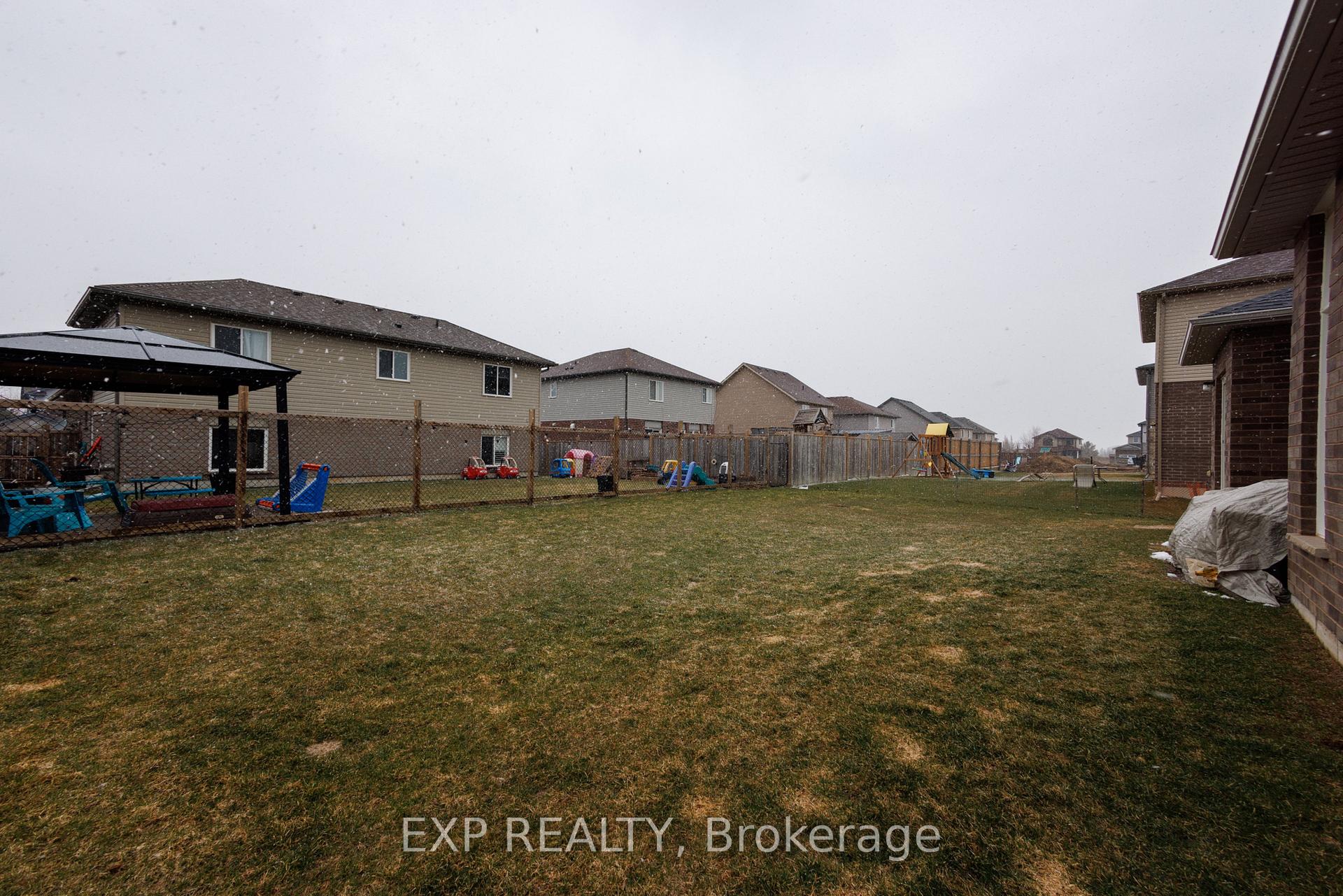 Photo 32 of 115 Maple Street, Mapleton, Rural Mapleton — HOMEH