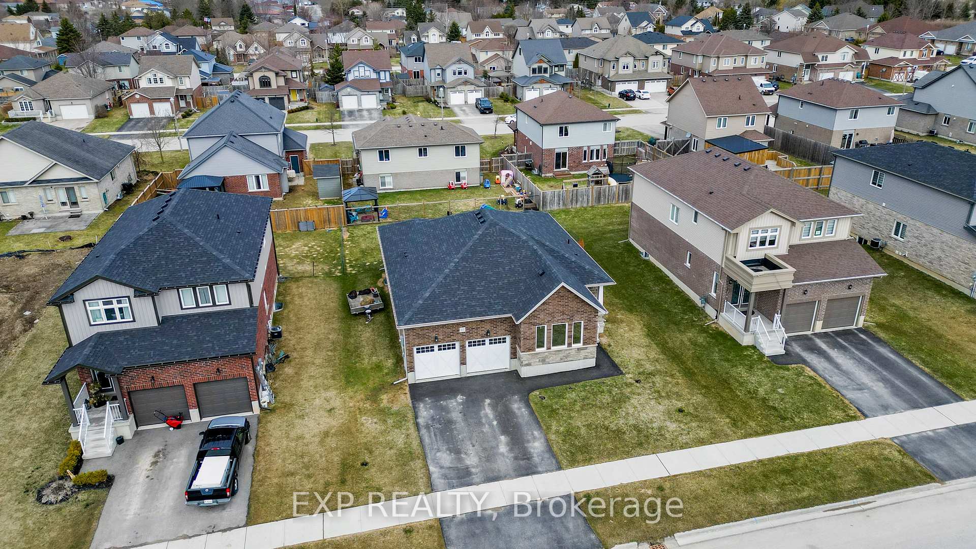 Photo 35 of 115 Maple Street, Mapleton, Rural Mapleton — HOMEH