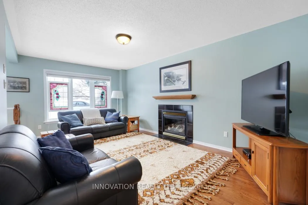 Photo 9 of 1500 Ambassador Avenue, Ottawa, Carson Grove — HOMEH