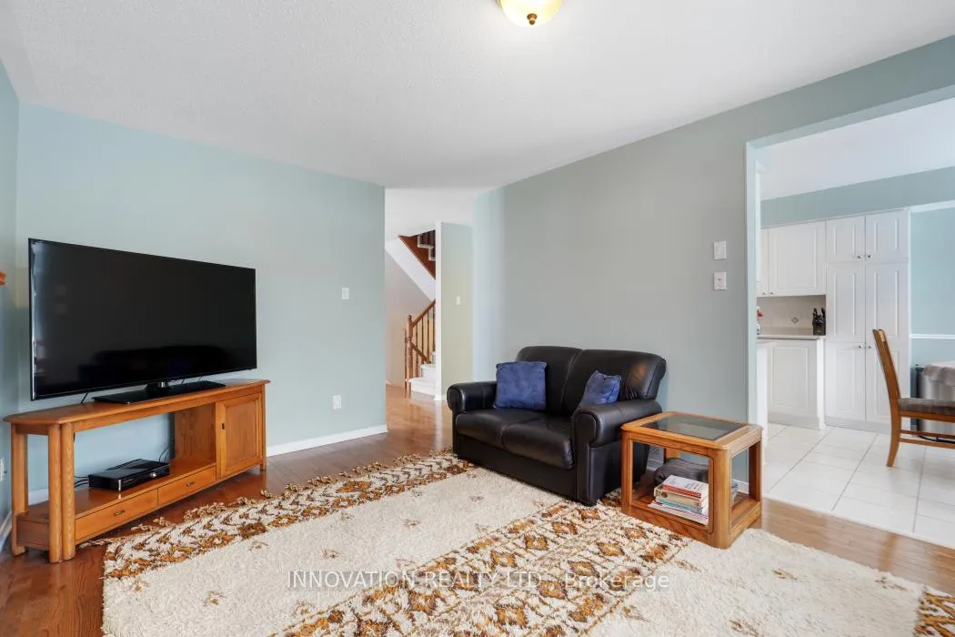 Photo 10 of 1500 Ambassador Avenue, Ottawa, Carson Grove — HOMEH