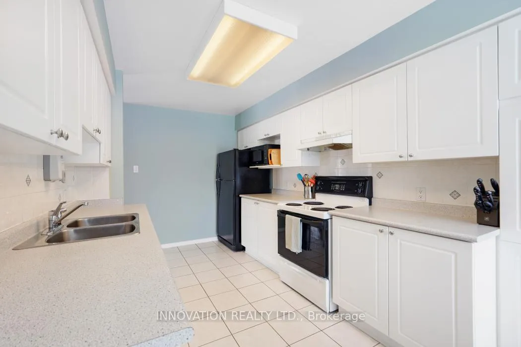 Photo 15 of 1500 Ambassador Avenue, Ottawa, Carson Grove — HOMEH