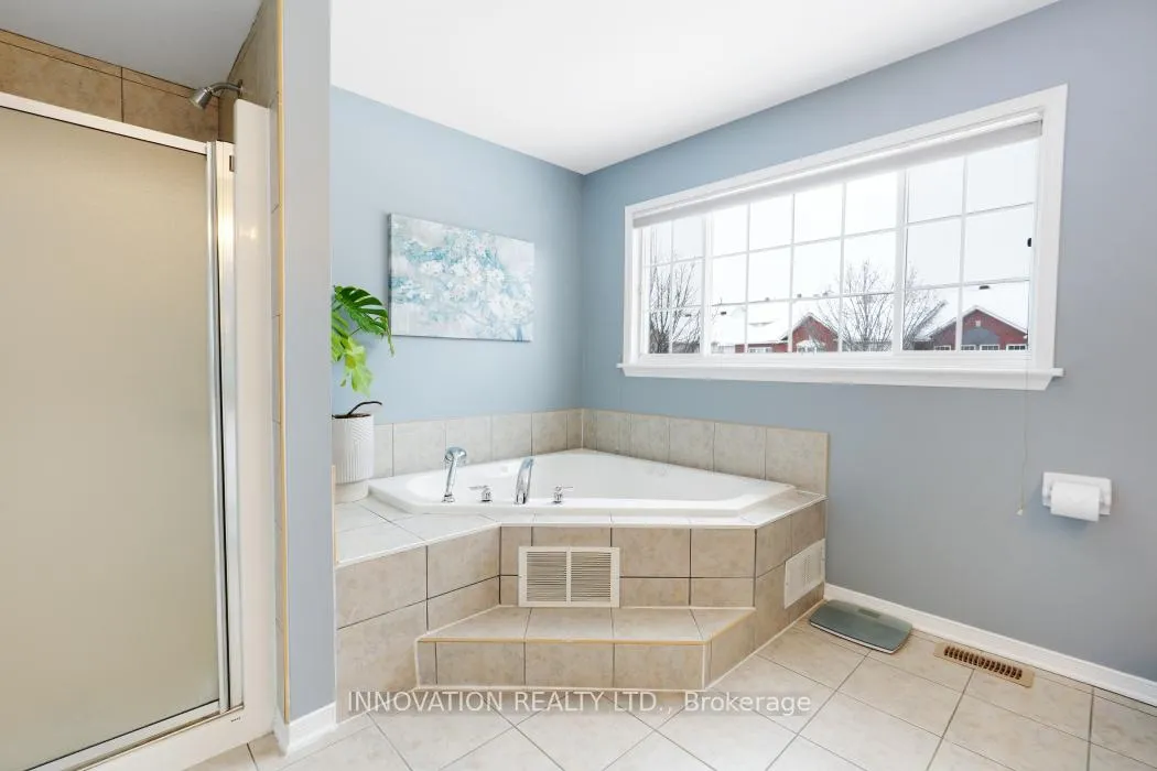 Photo 22 of 1500 Ambassador Avenue, Ottawa, Carson Grove — HOMEH
