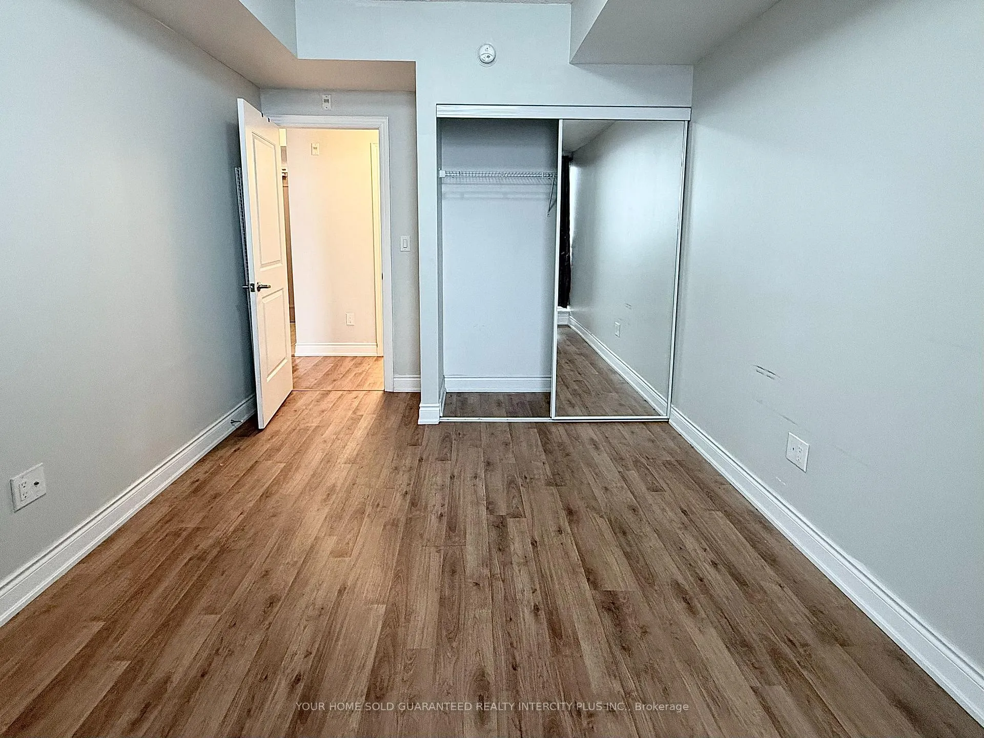 Photo 20 of Unit 310, 2396 Major MacKenzie Drive, Vaughan, Maple — HOMEH