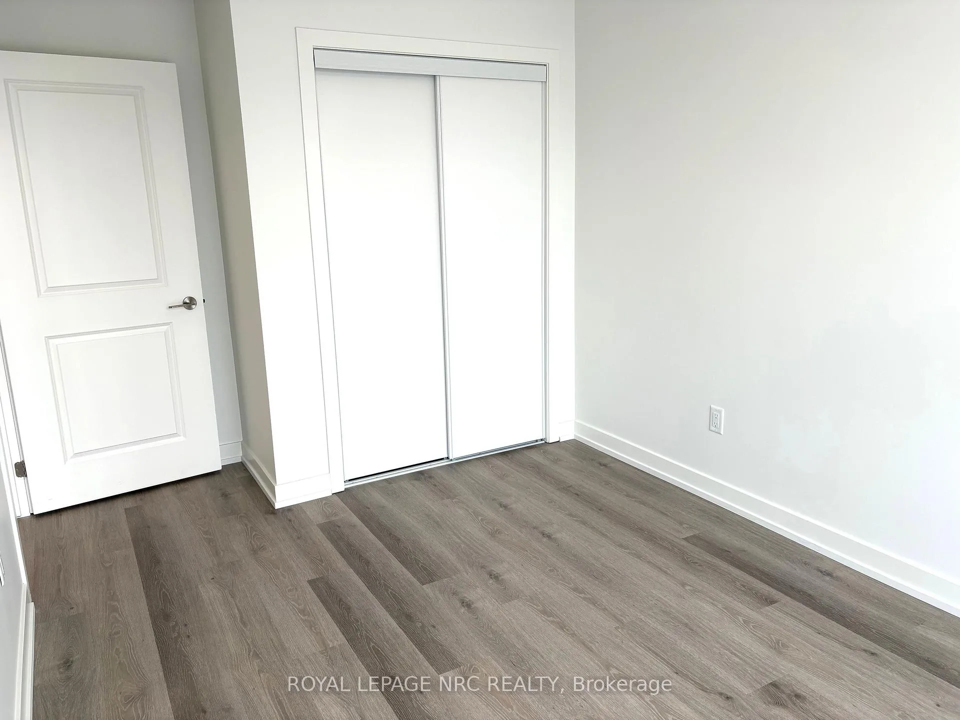 Photo 14 of Unit 227, 461 Green Road, Hamilton, Lakeshore — HOMEH