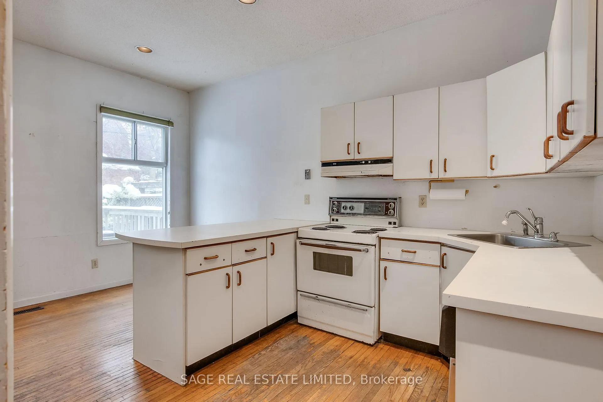 Photo 14 of 22 Simpson Avenue, Toronto, North Riverdale — HOMEH