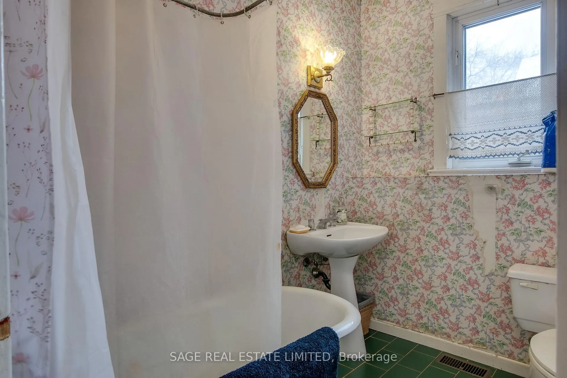 Photo 32 of 22 Simpson Avenue, Toronto, North Riverdale — HOMEH