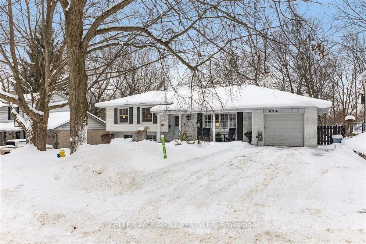 Front of 824 Manchester Road
