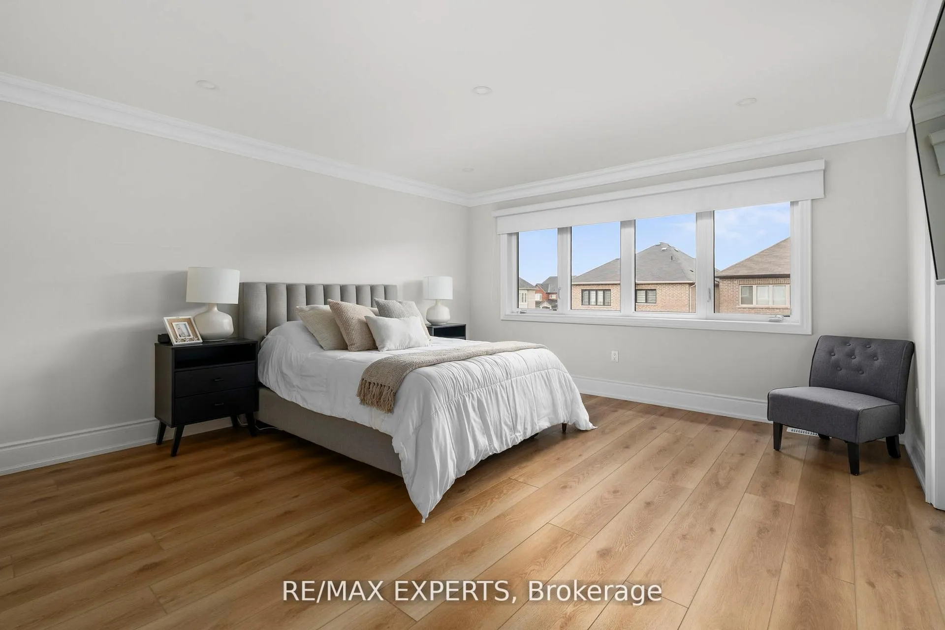Photo 23 of 1430 Farrow Crescent, Innisfil, Alcona — HOMEH