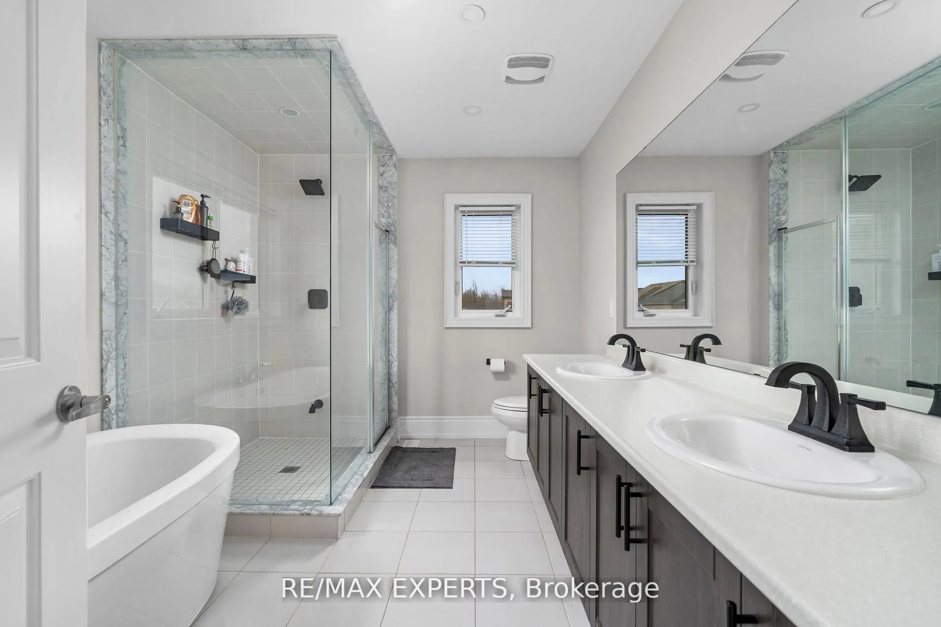 Photo 25 of 1430 Farrow Crescent, Innisfil, Alcona — HOMEH