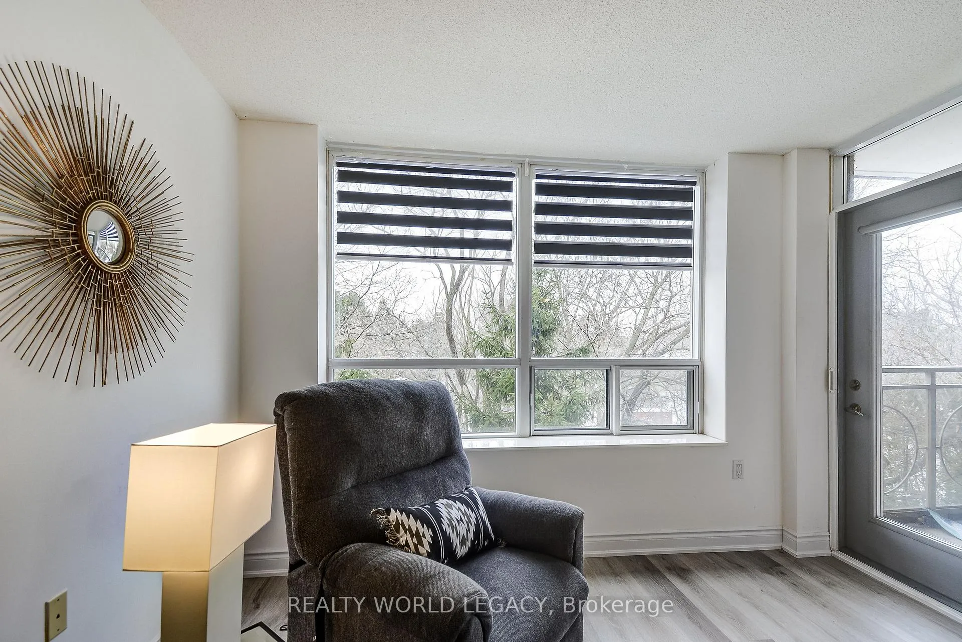 Photo 18 of Unit 1409, 100 Burloak Drive, Burlington, Appleby — HOMEH