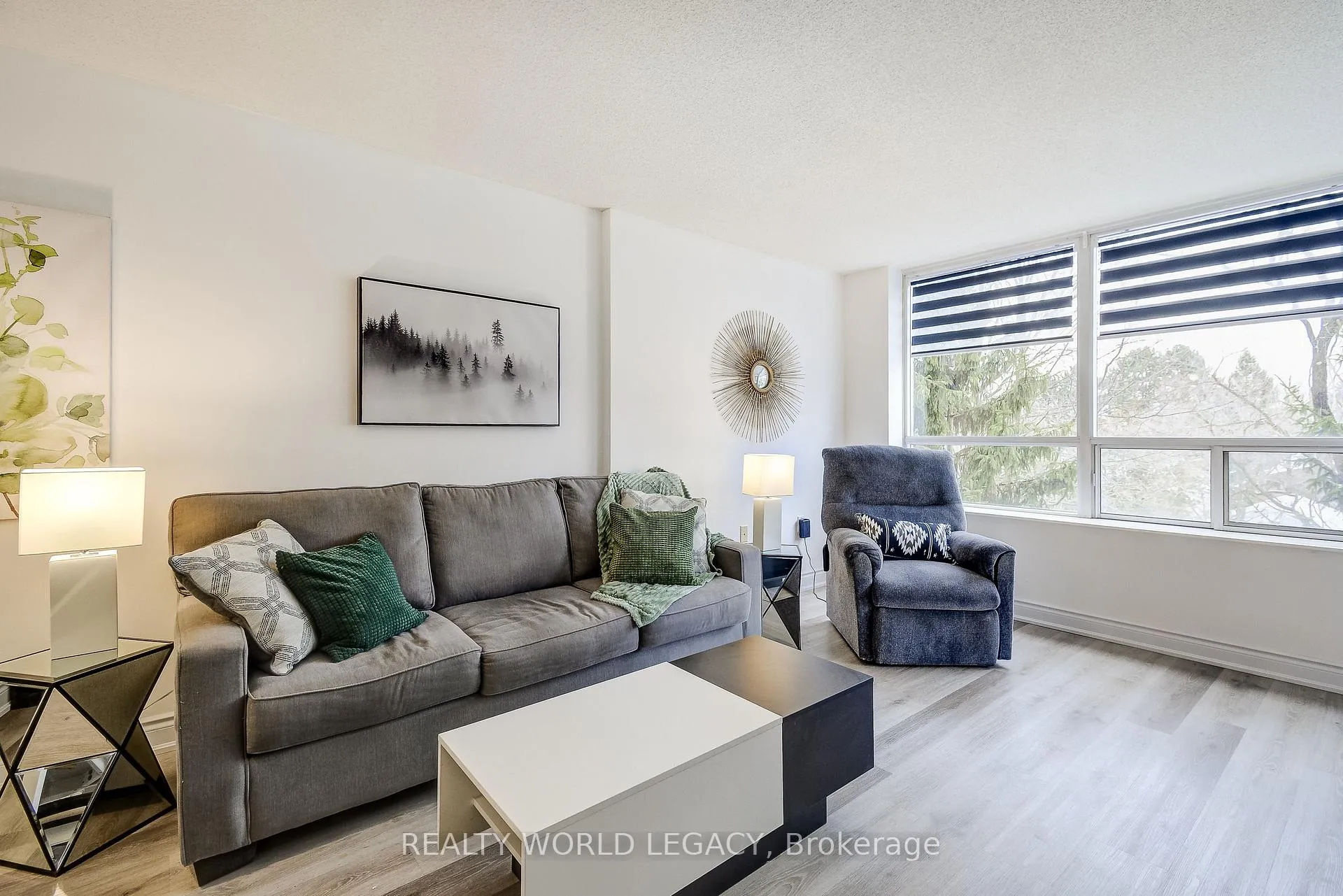 Photo 19 of Unit 1409, 100 Burloak Drive, Burlington, Appleby — HOMEH