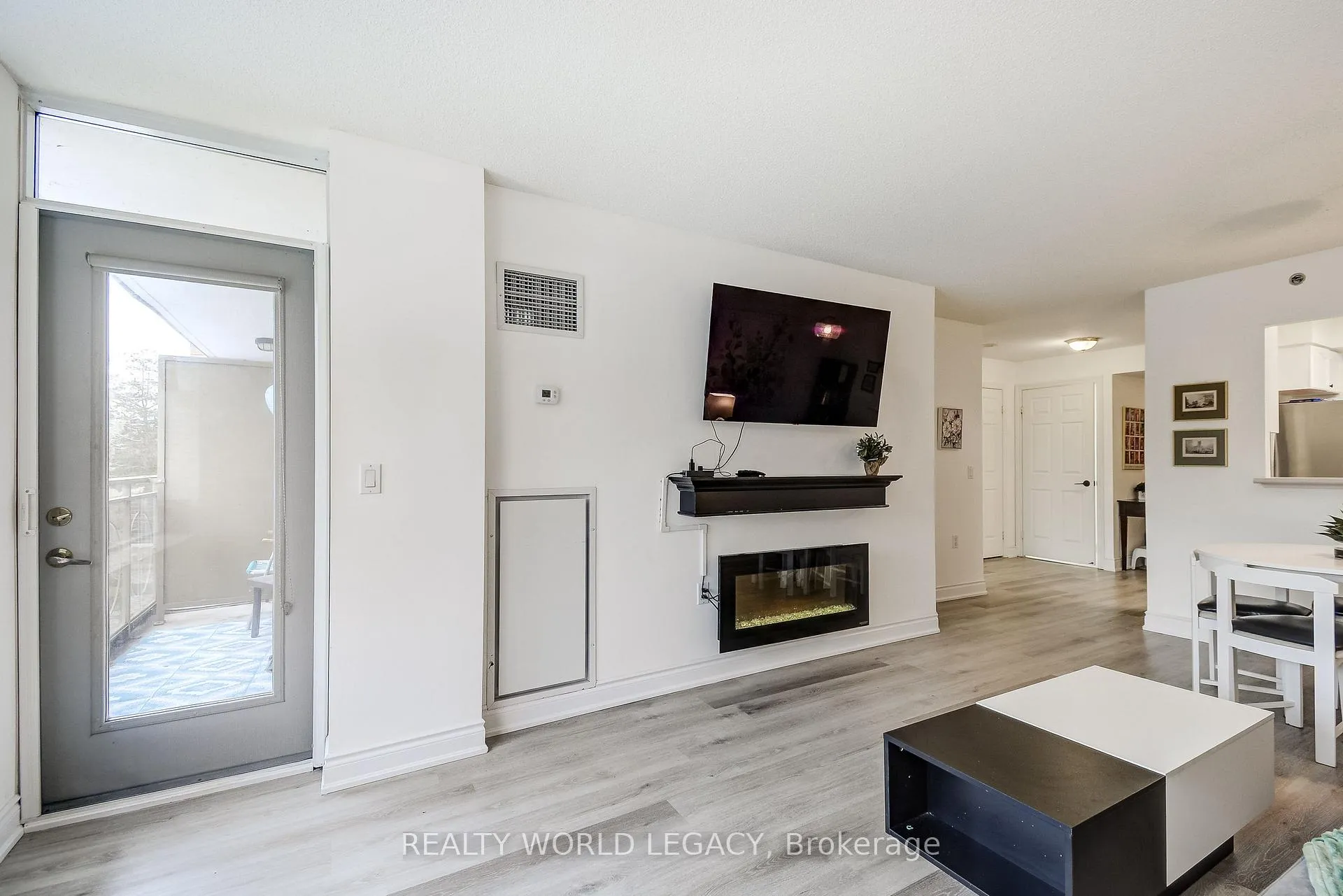 Photo 20 of Unit 1409, 100 Burloak Drive, Burlington, Appleby — HOMEH