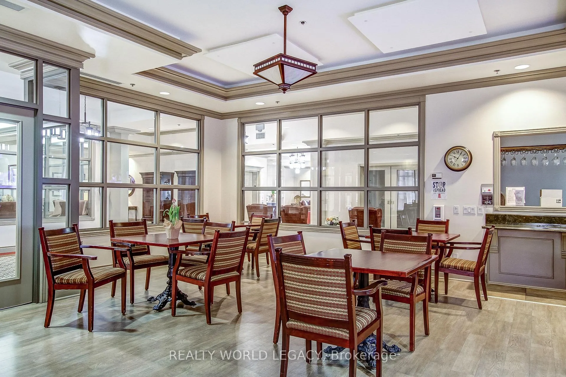 Photo 32 of Unit 1409, 100 Burloak Drive, Burlington, Appleby — HOMEH