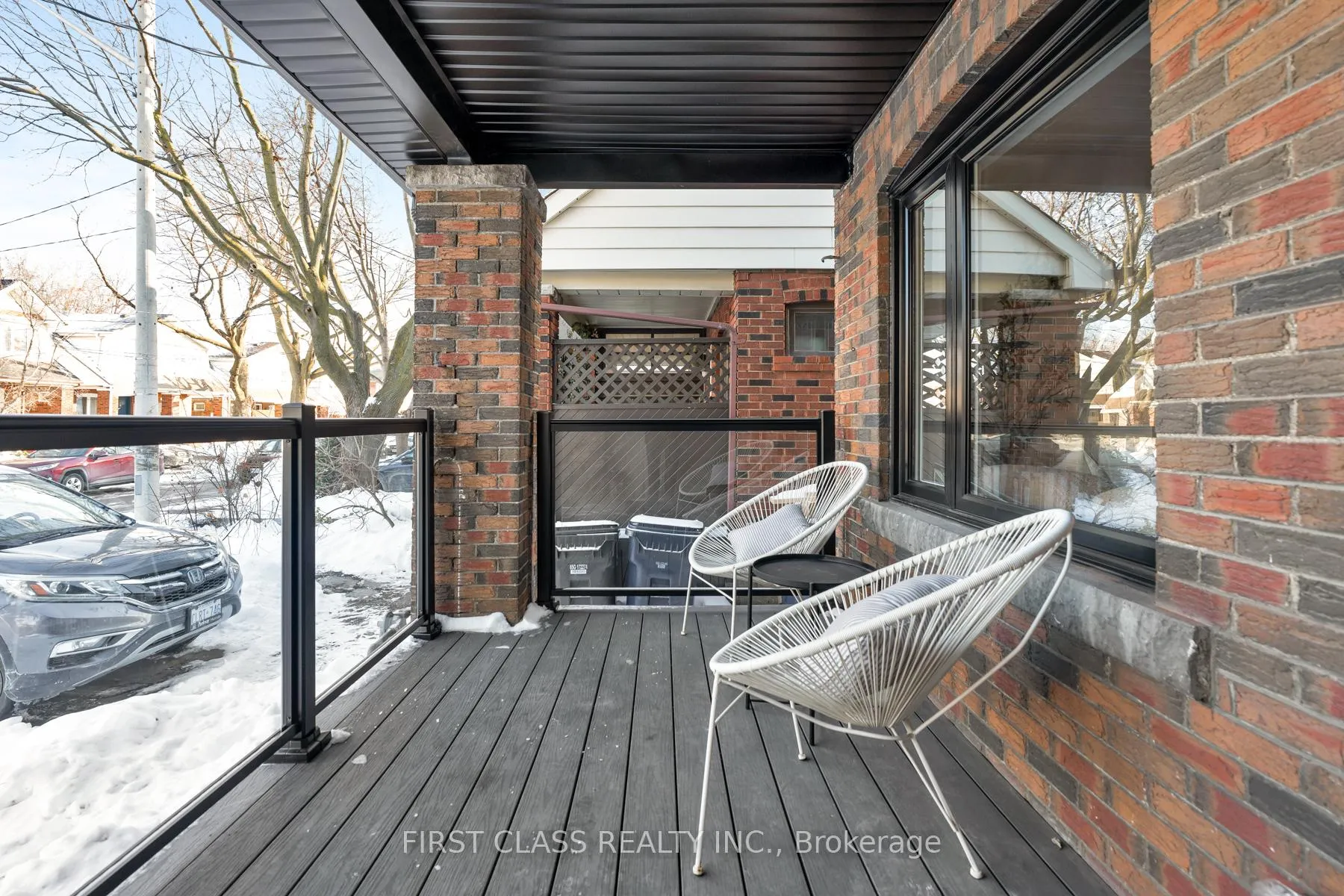 Photo 3 of 38 Bonnie Brae Boulevard, Toronto, Danforth Village-East York — HOMEH