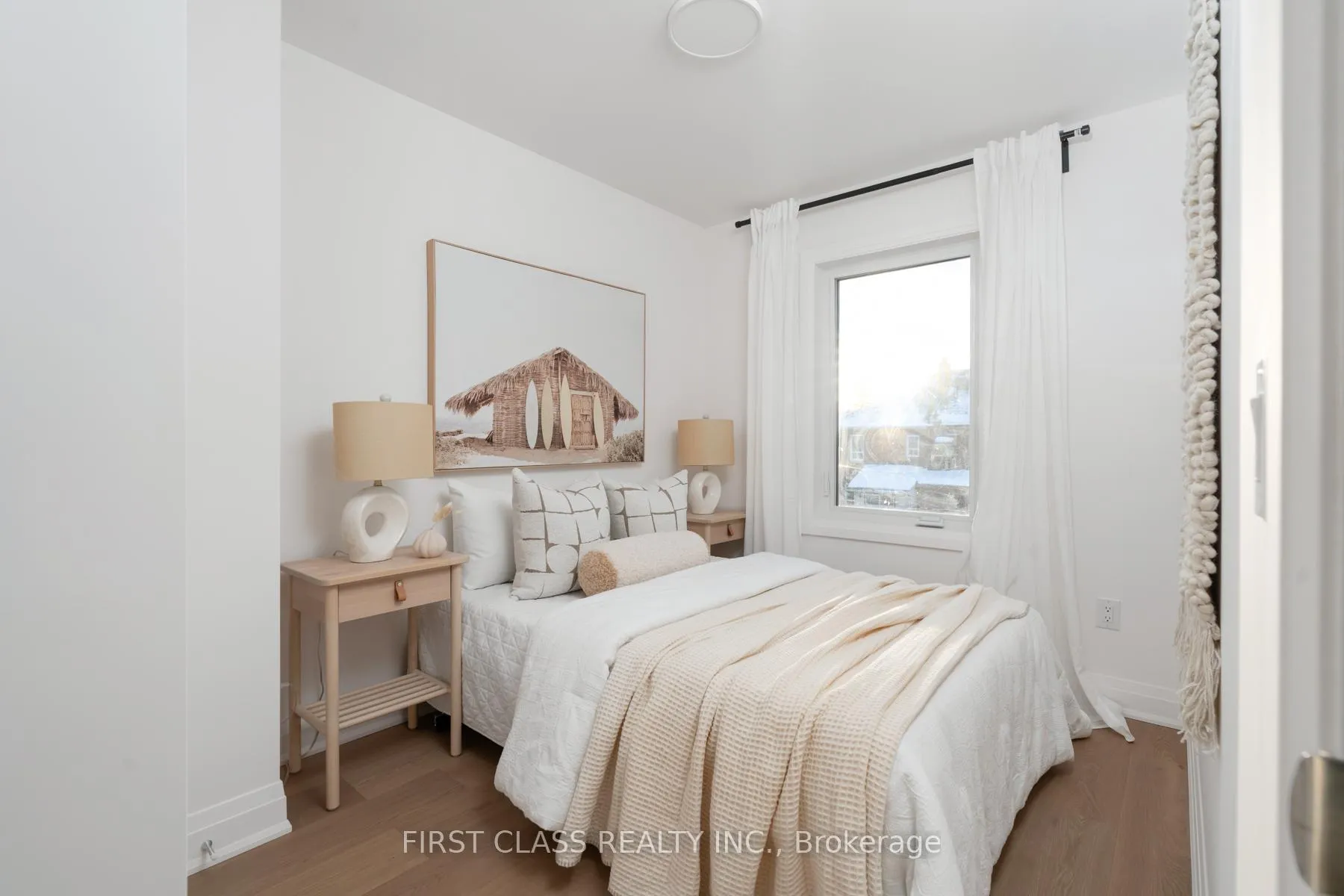 Photo 20 of 38 Bonnie Brae Boulevard, Toronto, Danforth Village-East York — HOMEH