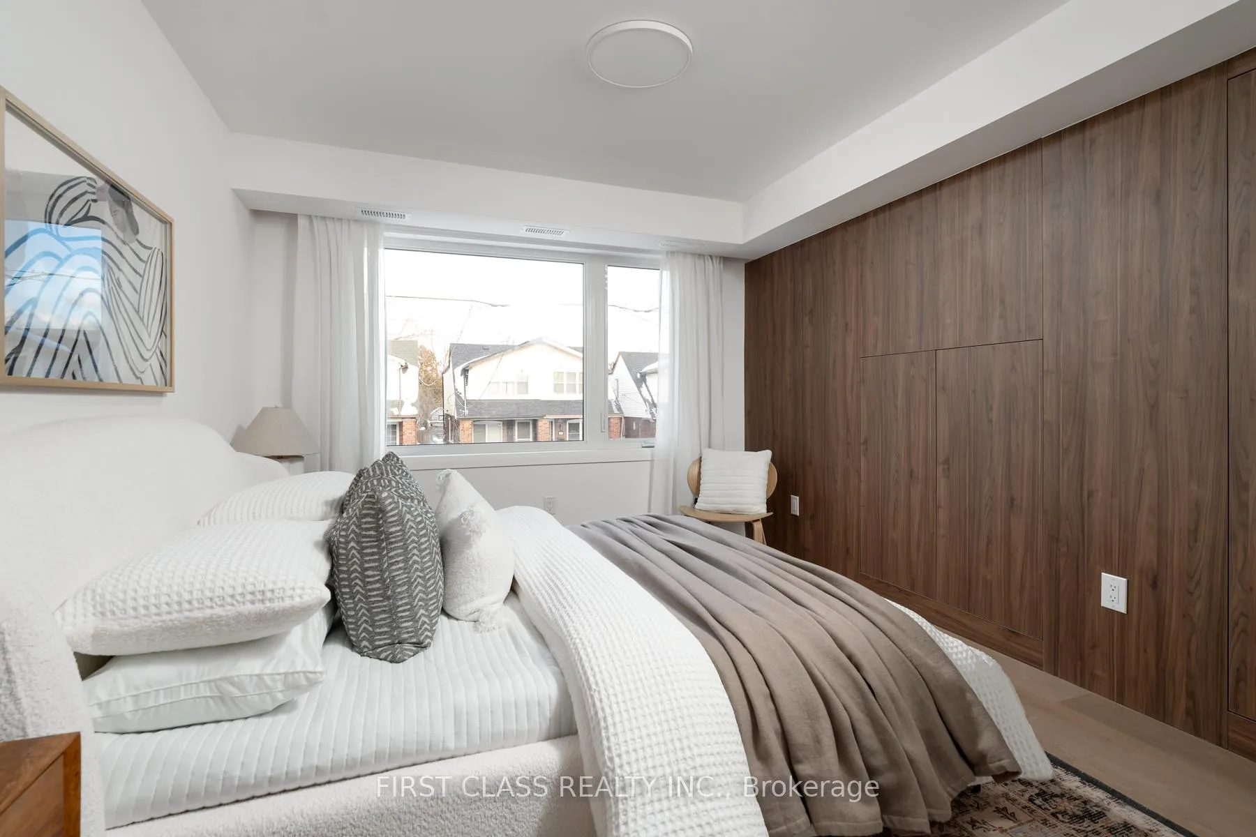 Photo 25 of 38 Bonnie Brae Boulevard, Toronto, Danforth Village-East York — HOMEH