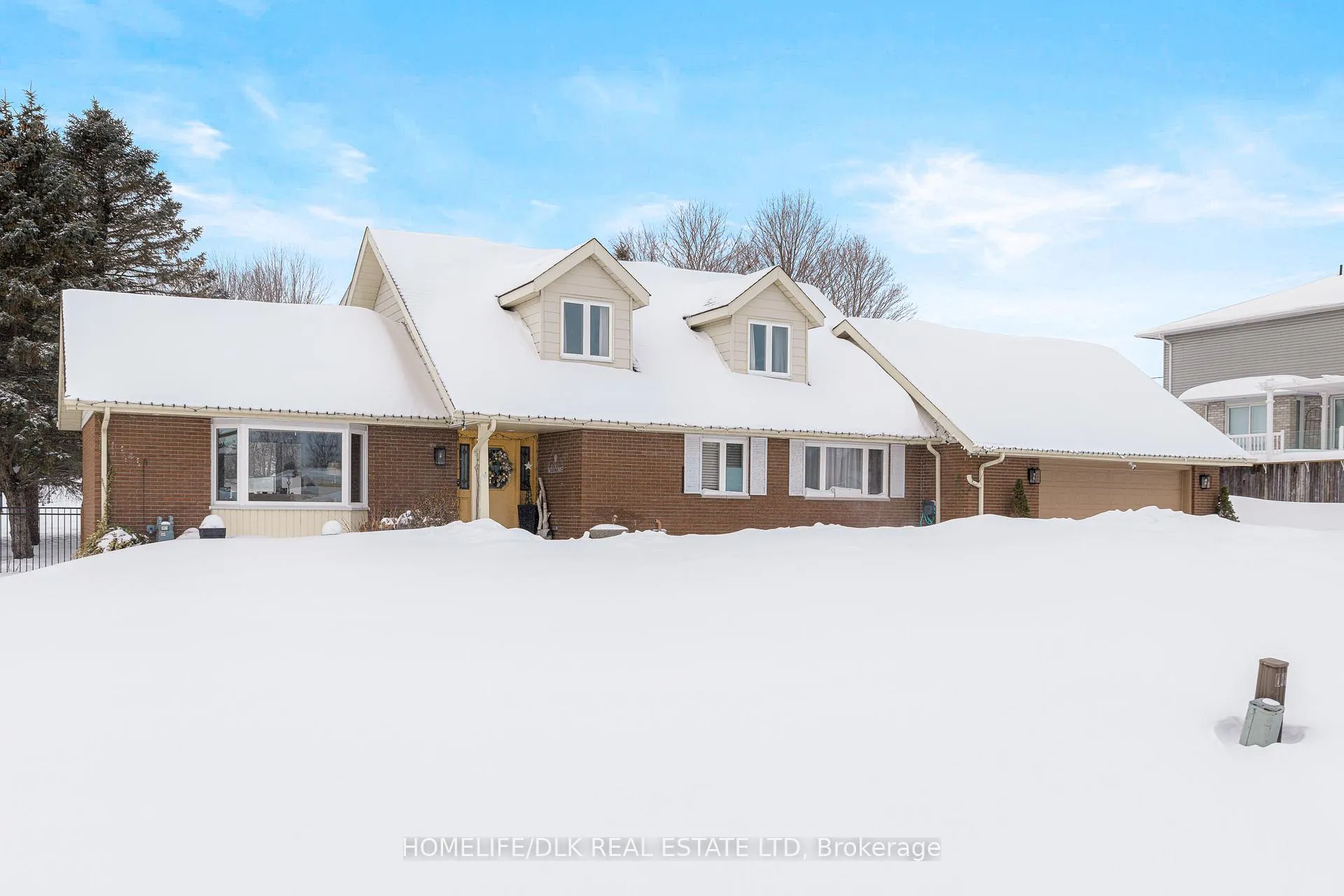 Front of 1102 Burnside Drive