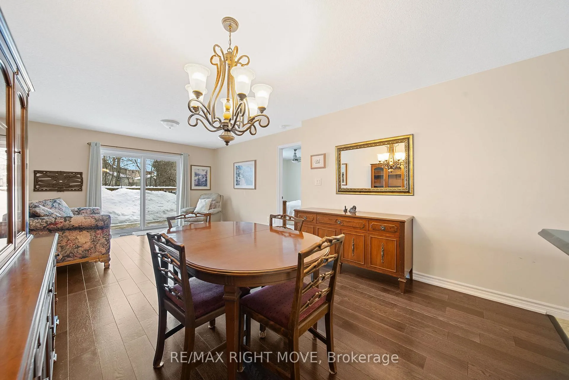 Photo 18 of 3 Taylor Drive, Orillia — HOMEH