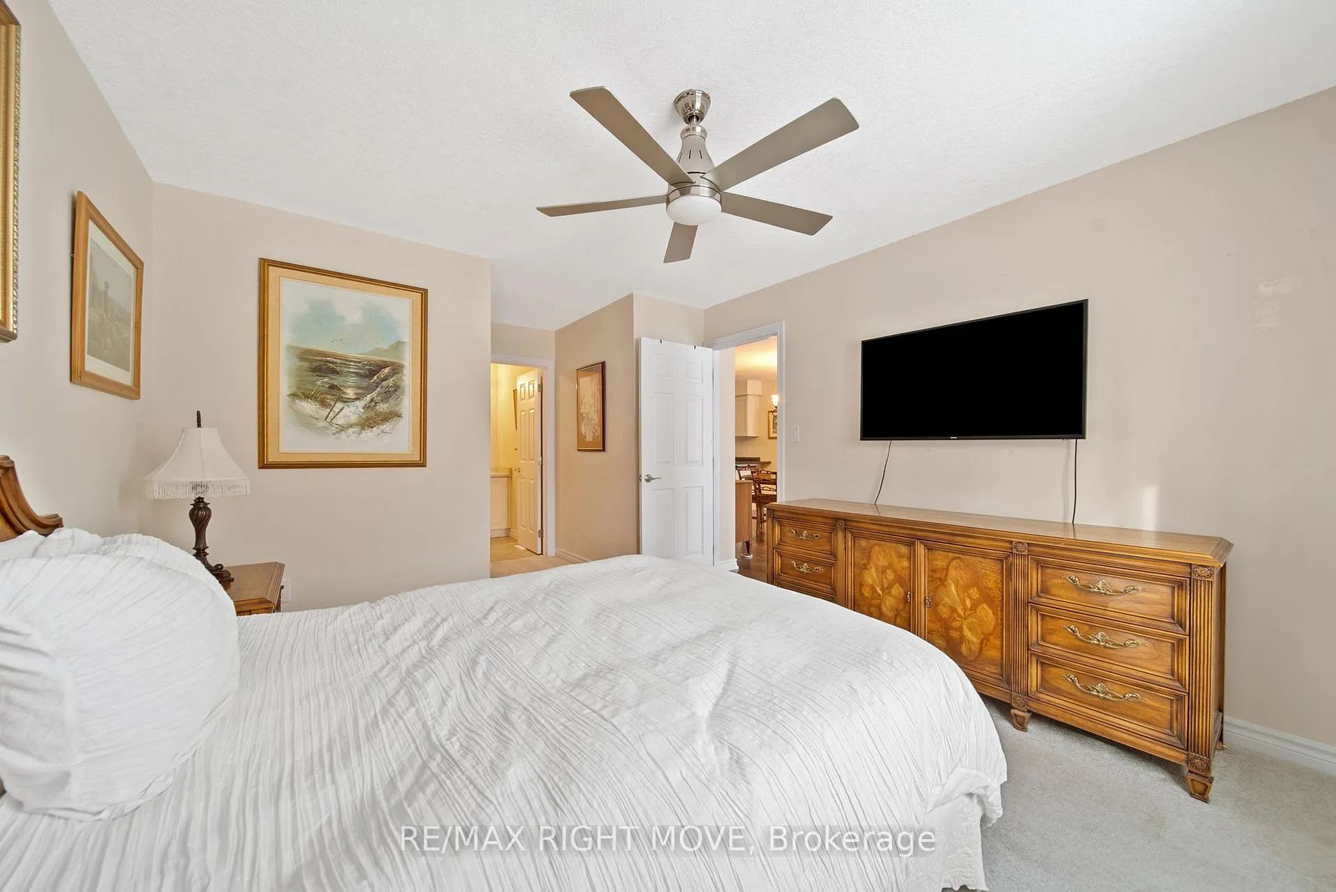 Photo 23 of 3 Taylor Drive, Orillia — HOMEH