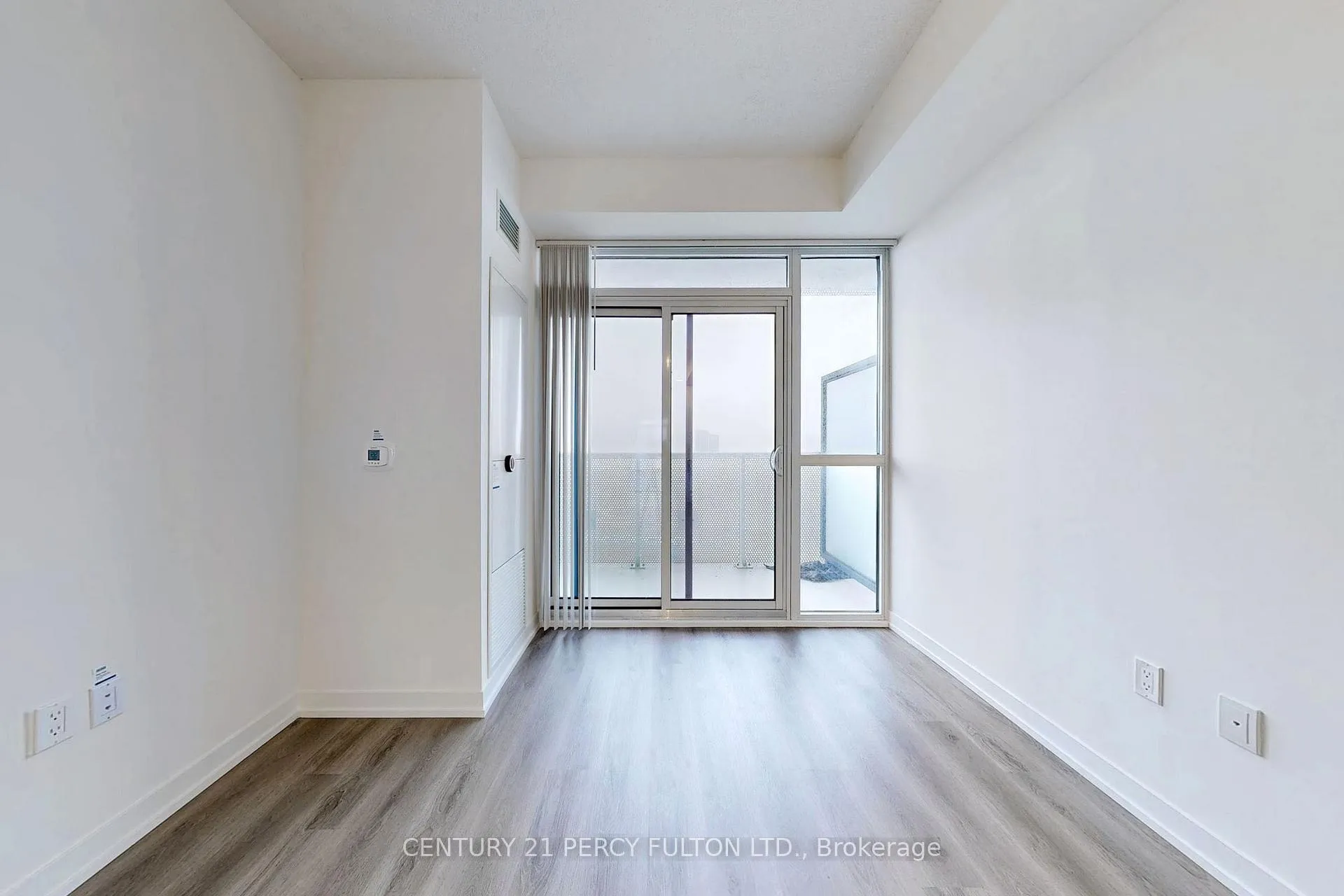Photo 11 of Unit 2108, 225 Commerce Street, Vaughan, Vaughan Corporate Centre — HOMEH