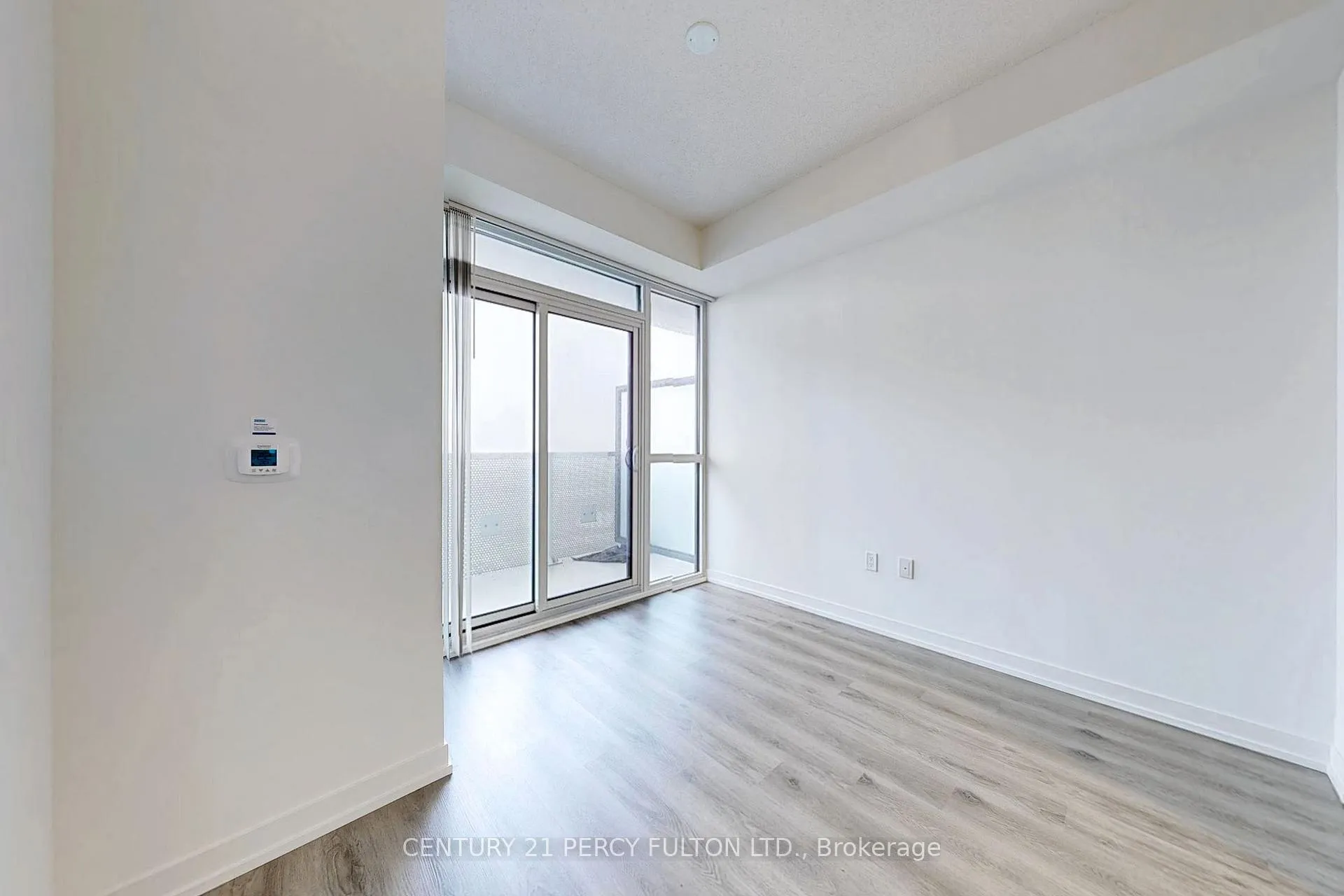 Photo 12 of Unit 2108, 225 Commerce Street, Vaughan, Vaughan Corporate Centre — HOMEH