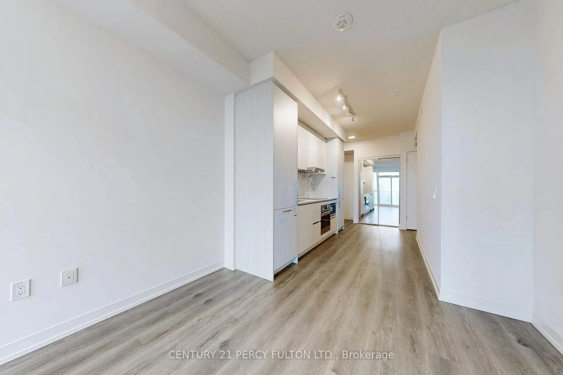 Photo 13 of Unit 2108, 225 Commerce Street, Vaughan, Vaughan Corporate Centre — HOMEH