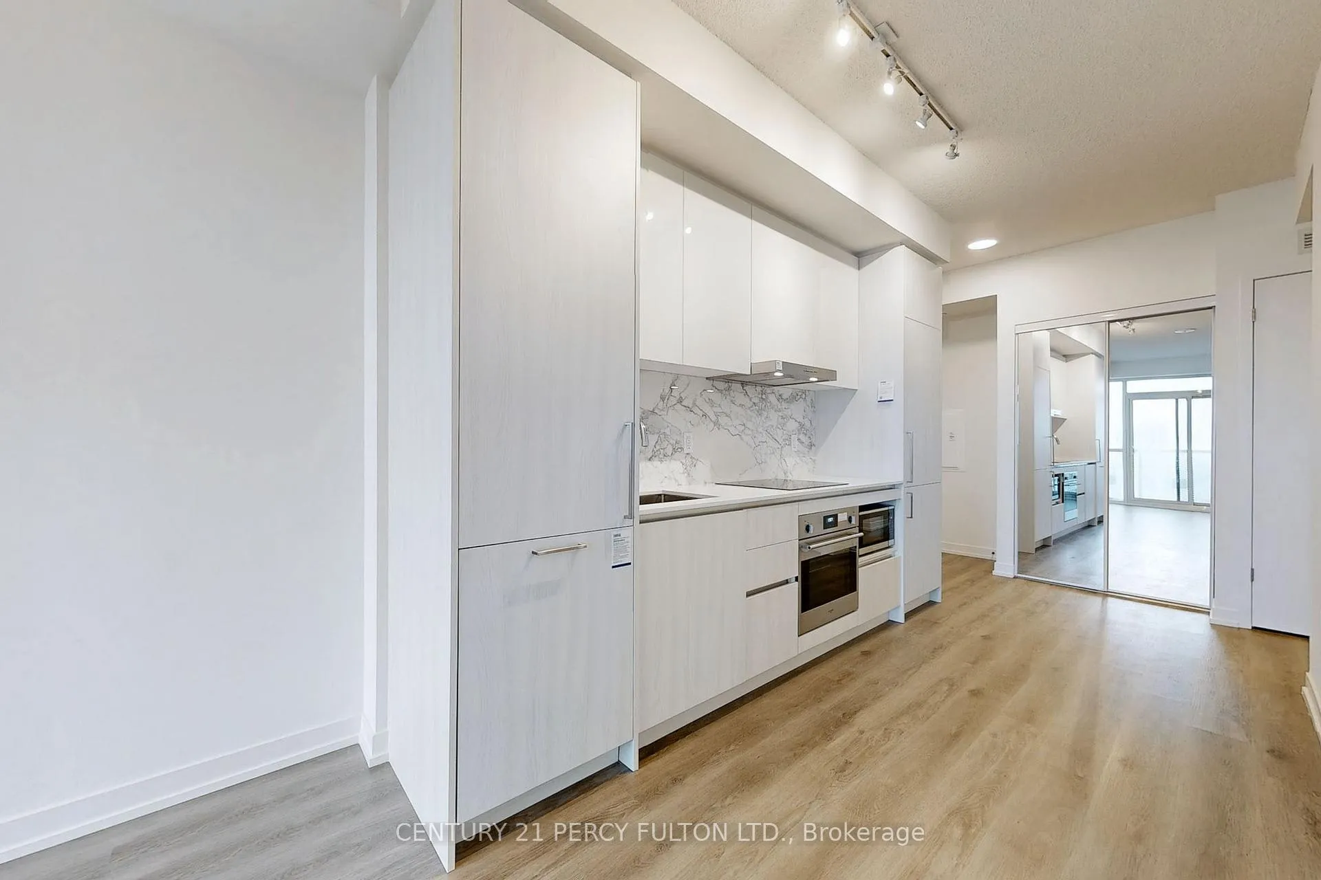 Photo 15 of Unit 2108, 225 Commerce Street, Vaughan, Vaughan Corporate Centre — HOMEH